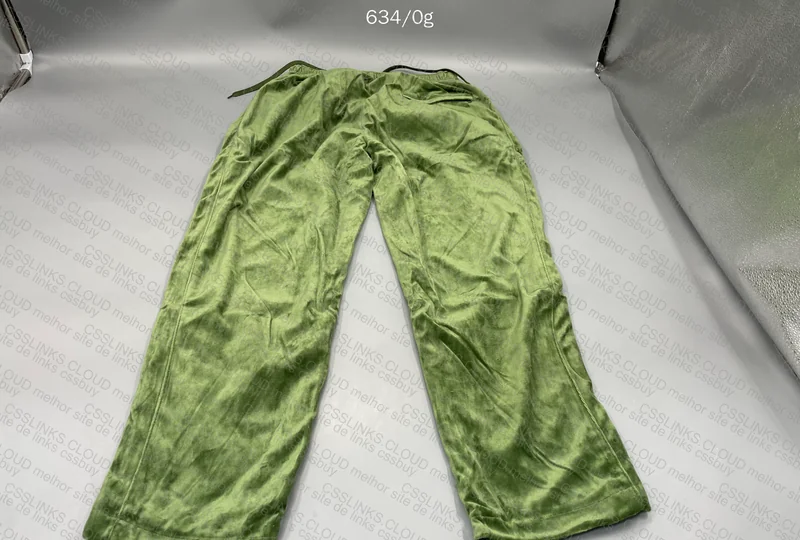 Corteiz Velvet Pants 4