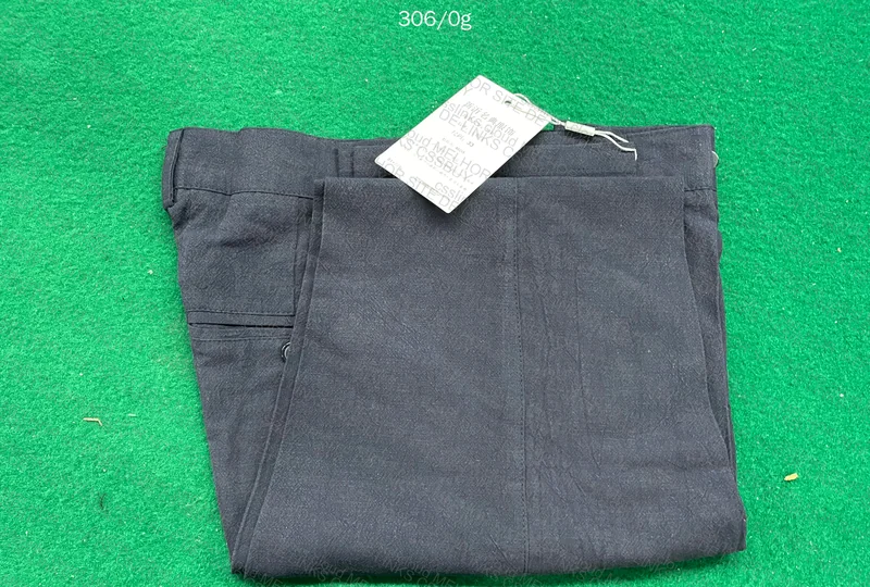 Linen Pants (?) Seen in Group 7