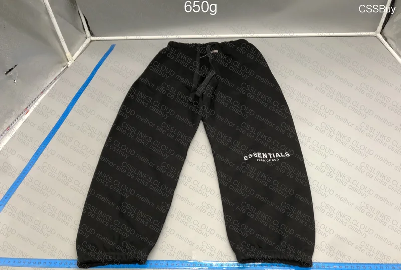 ESSENTIALS Fear of God Sweatpants 2