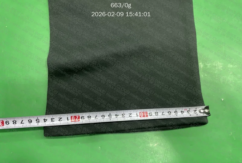 Calça Essentials Black 6