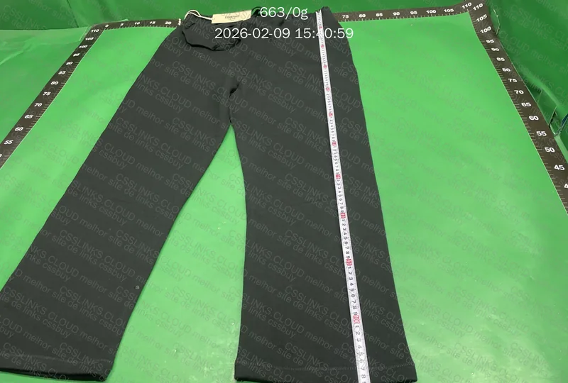 Calça Essentials Black 7