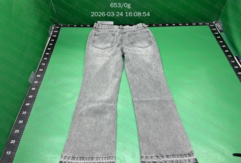 Calça flare 7