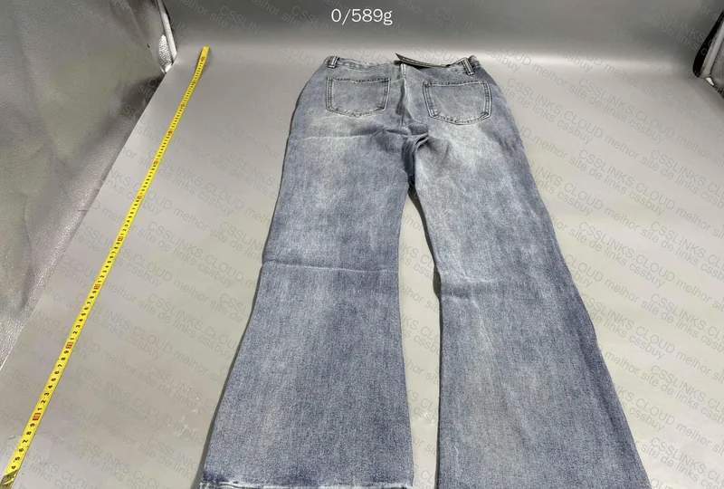 Flare Pants (89 yuans)