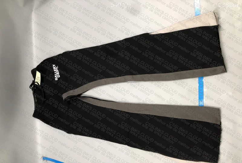 Gallery Dept Flared Sweatpants 2