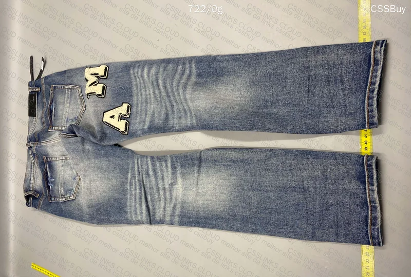 Amiri Jeans 3