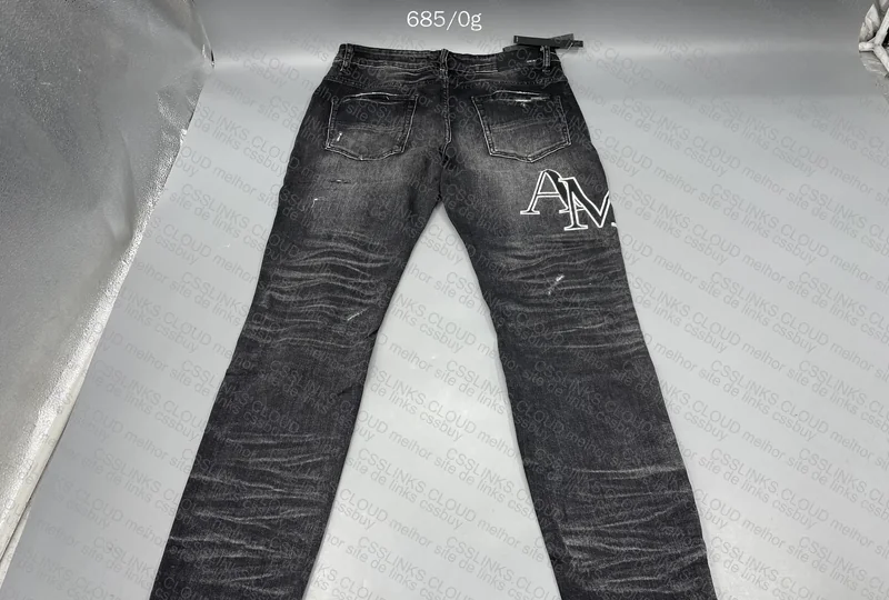 Amiri Jeans
