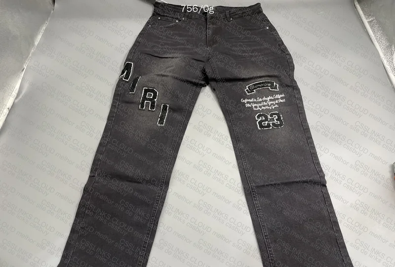 Amiri Jeans