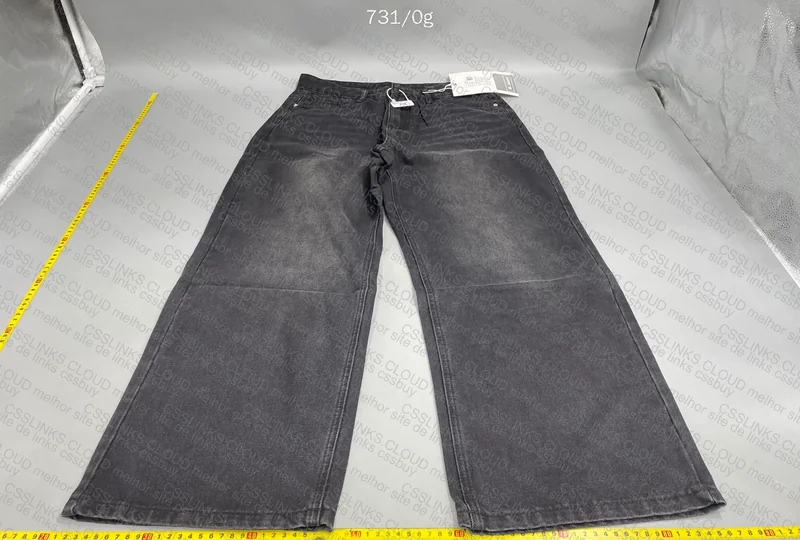 Black Baggy Jeans 2