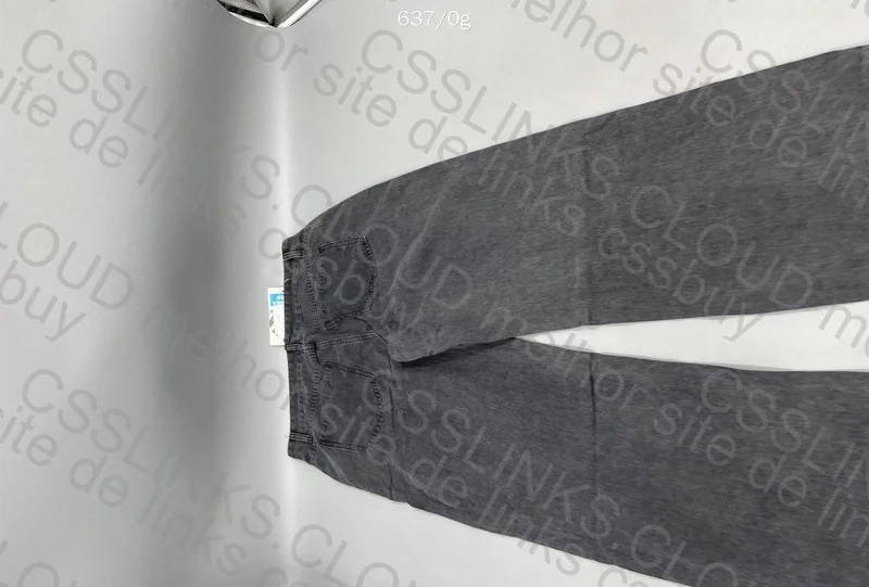 35 Yuan Jeans 6