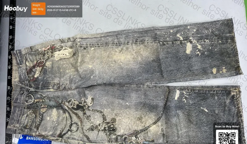 Calça jeans desenhada 3