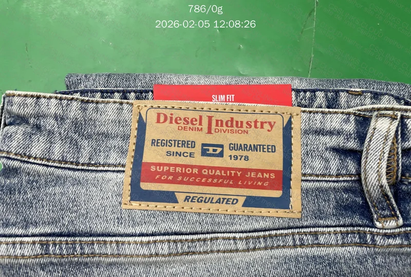 CALÇA JEANS DIESEL 2