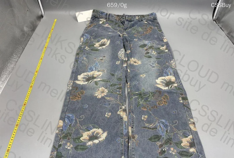 Printed Jeans 8