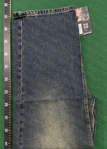 Gallery Style Jeans