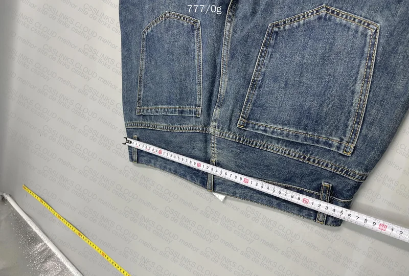 Generic Jeans (with measurements) 5