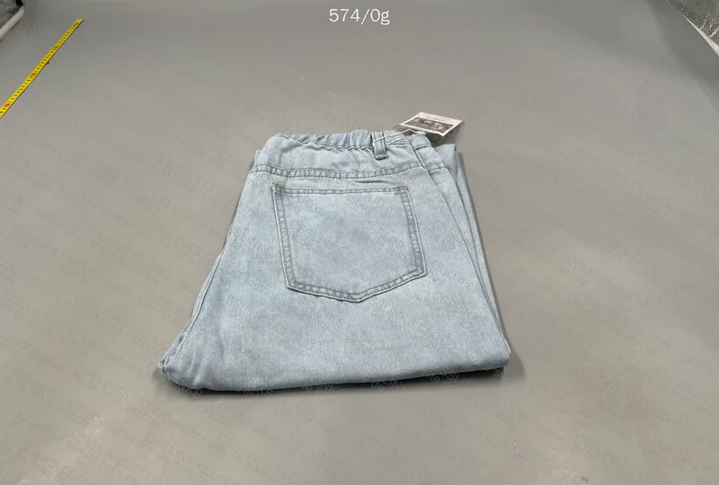 Standard Wide Jeans 3