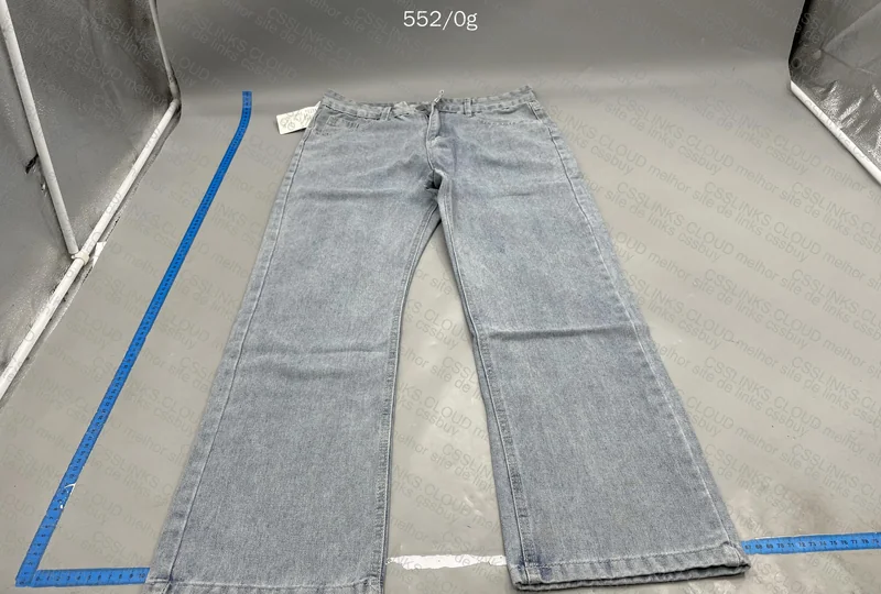 Light Wash Jeans
