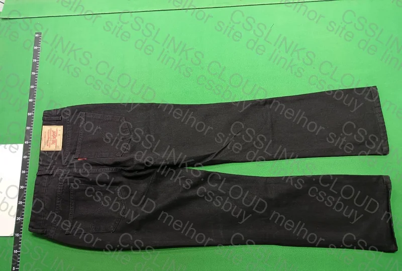 Levis 517 Bootcut Jeans 3
