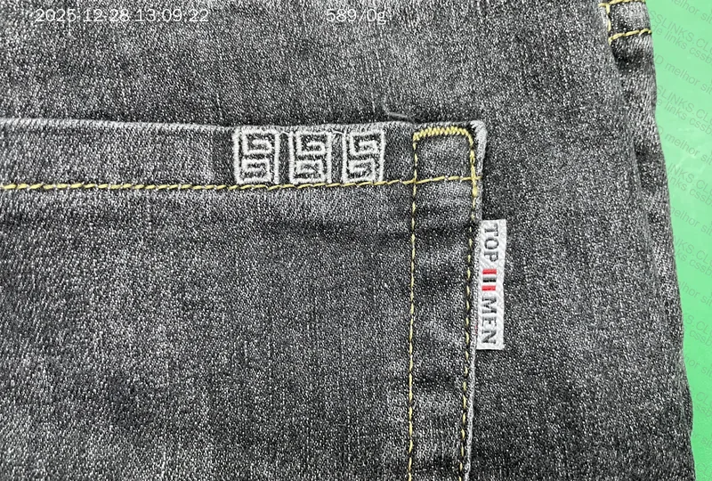Standard Jeans