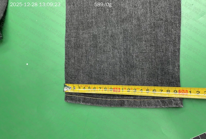Standard Jeans 4