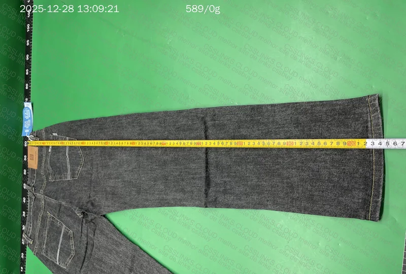 Standard Jeans 5