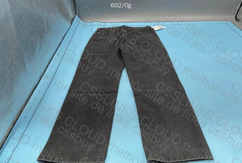 Black Jeans