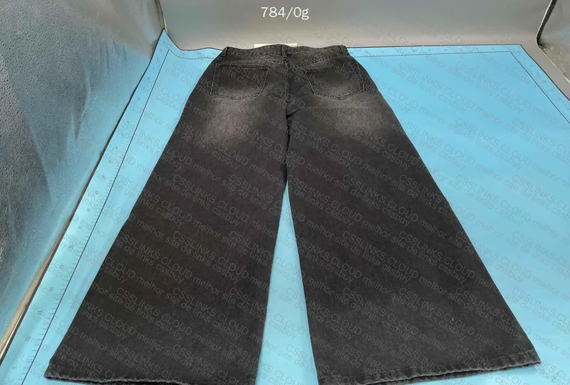 Black Jeans 3
