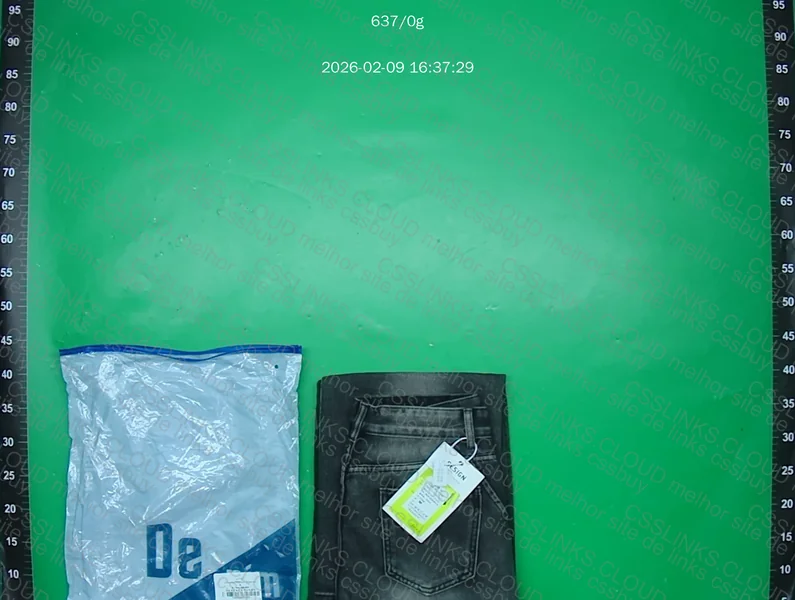 Calça Jeans Preta 2