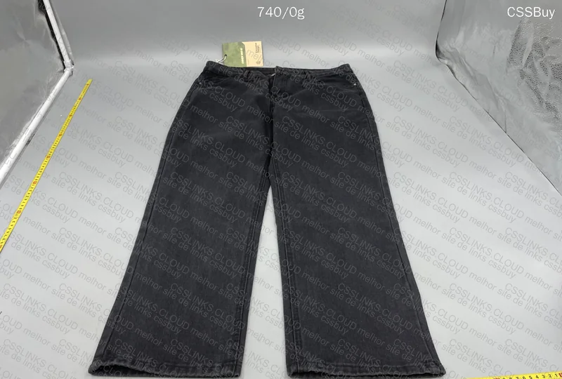 Black Jeans No Brand 2