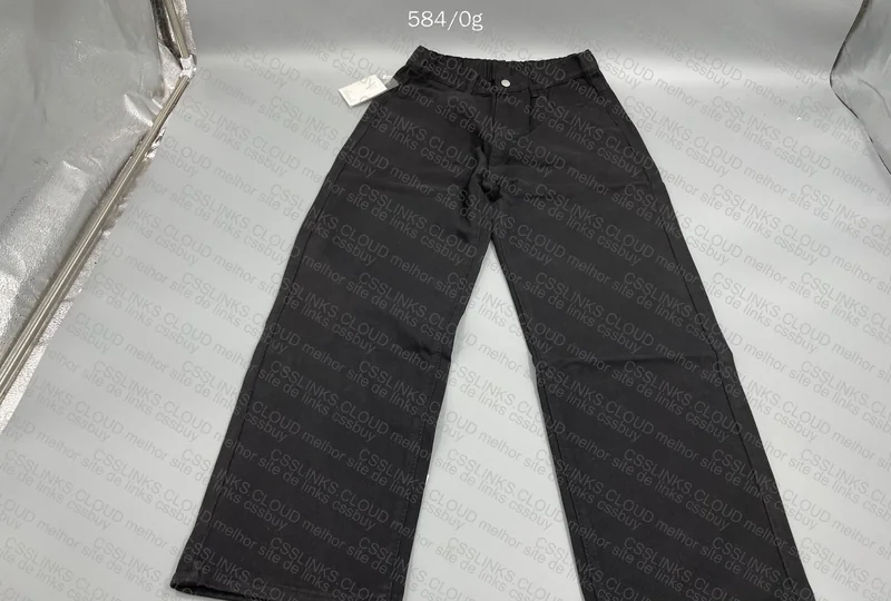 Black Jeans No Brand 3
