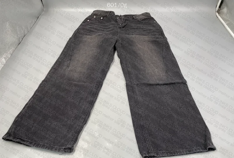 Straight Leg Jeans 2