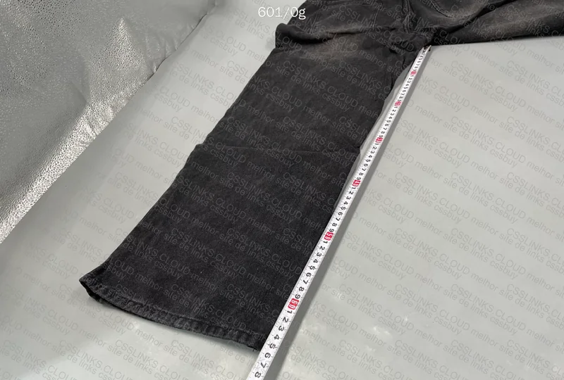 Straight Leg Jeans 6
