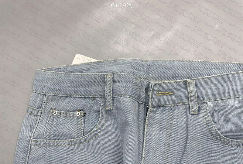 Straight Leg Jeans 2