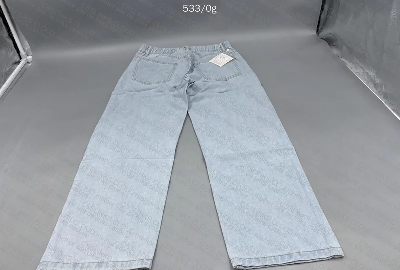 Straight Leg Jeans 2