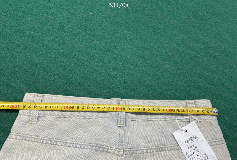 Straight Leg Jeans 3