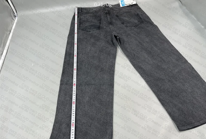 Straight Leg Jeans (with measurement) 2
