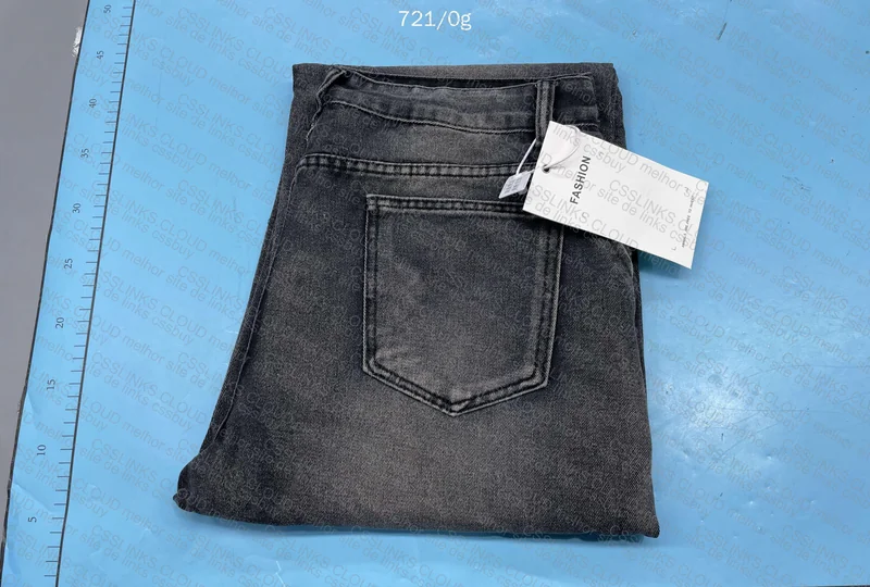 Straight Leg Jeans with Measurements
