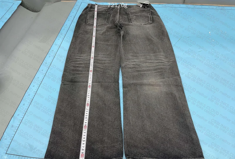 Straight Leg Jeans with Measurements 4