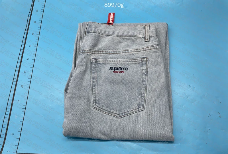 Supreme Jeans 4