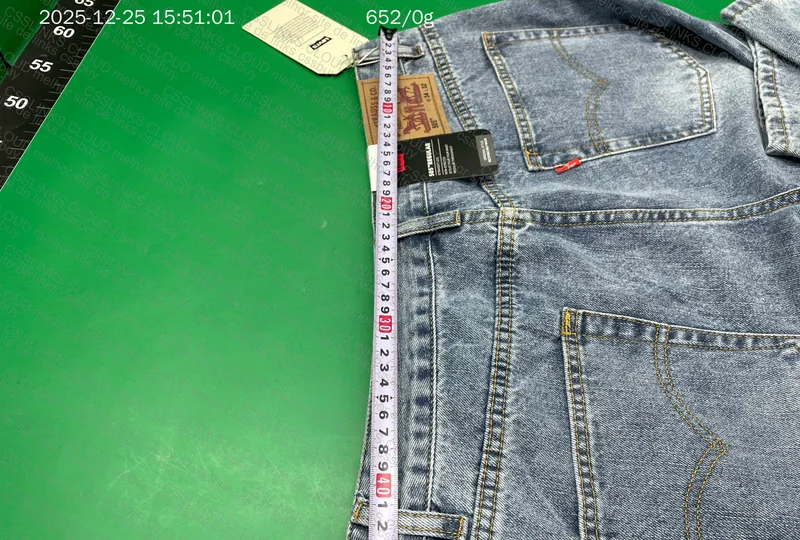 Levi's 505 Pants 3