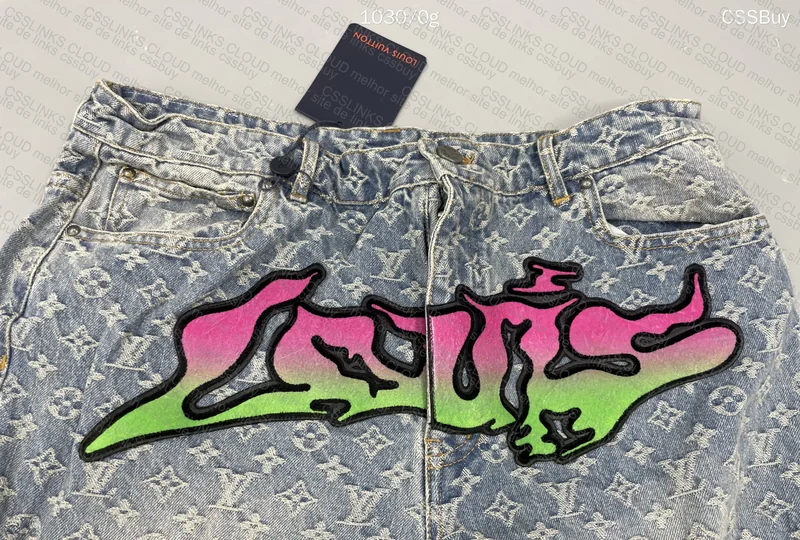 Louis Vuitton Pants 2