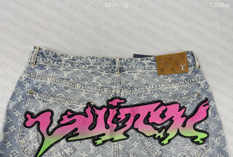 Louis Vuitton Pants 4