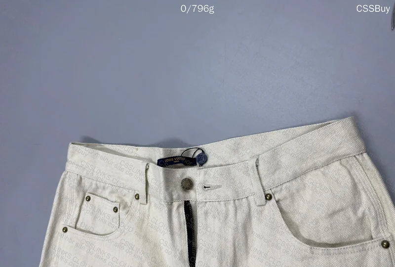 Louis Vuitton Pants 3
