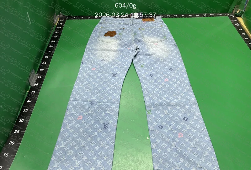 Calça LV mt style 3