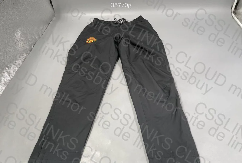 Manchester United 2011-2012 OG Pants 5