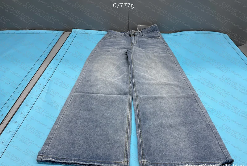 Media Pants 2