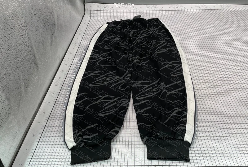 Jordan 'Flight' Sweatpants 4