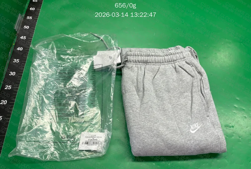 CALÇA MOLETOM NIKE 2