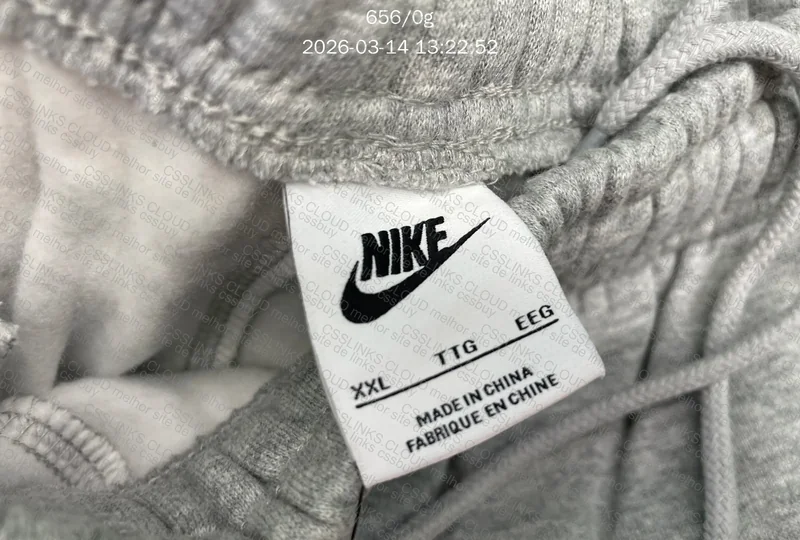 CALÇA MOLETOM NIKE 4
