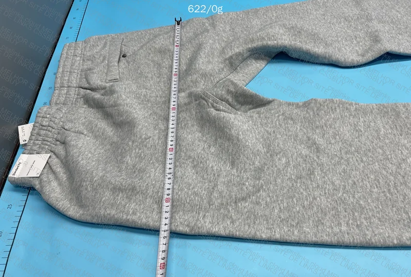 Nike Sweatpants (with measurements) 3