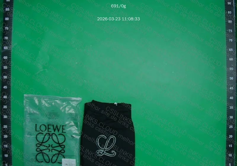 Calça moleton LOWE 3